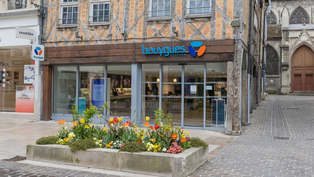 Bouygues Telecom Troyes (10)
