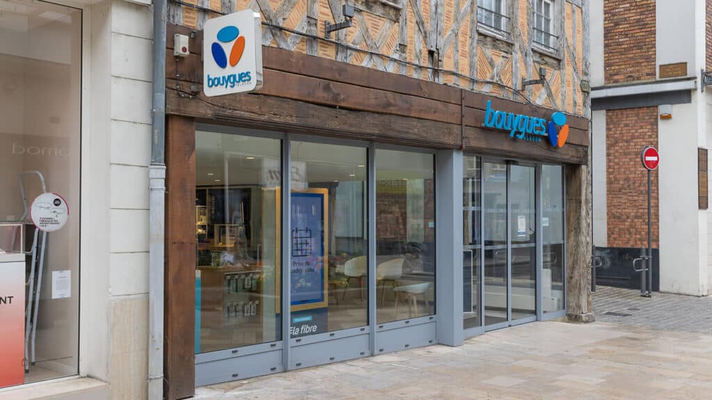 Bouygues Telecom Troyes (10)