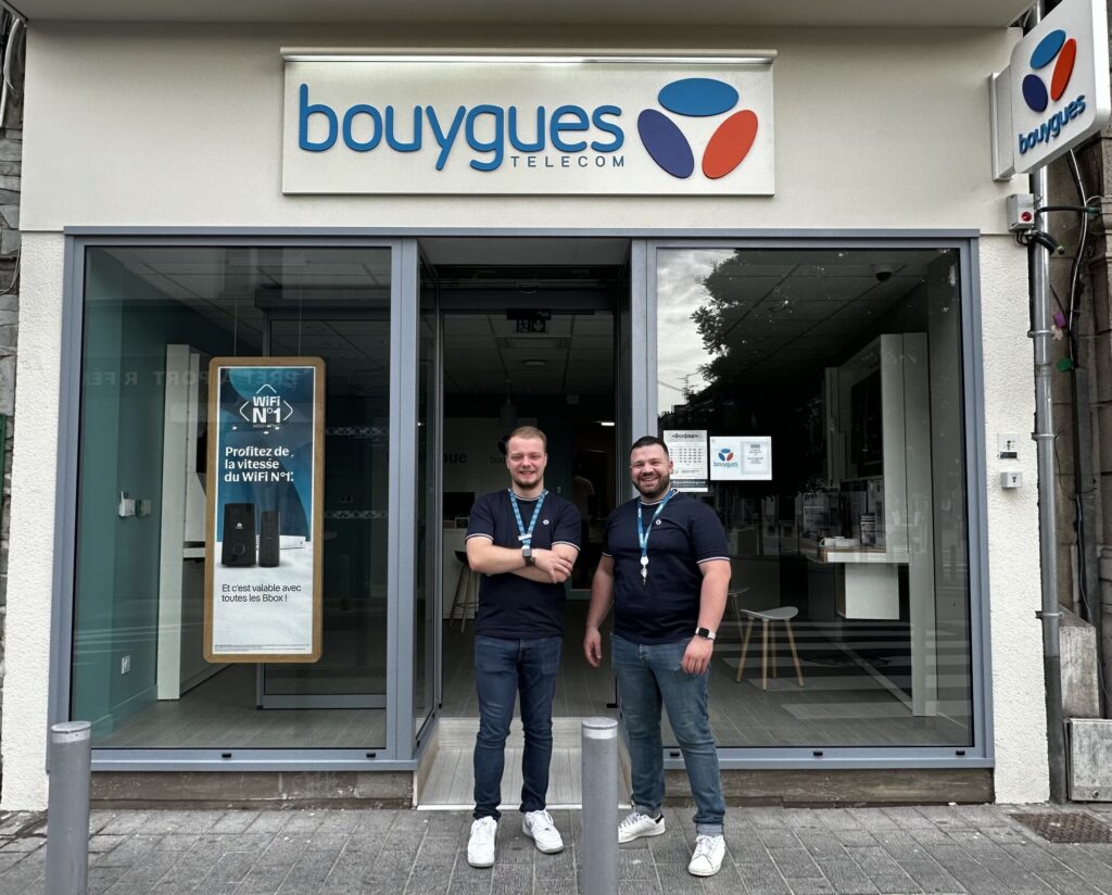 Bienvenue dans notre magasin Bouygues Télécom à Saint-Amand, dans le Nord de la France. Spécialisés en téléphonie, nous vous proposons une large gamme de téléphones, forfaits, et accessoires pour répondre à tous vos besoins en communication. Venez découvrir nos offres exclusives en boutique.