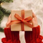 Profitez dès maintenant des offres Noël Bouygues Telecom dans nos boutiques pour gâter vos proches avec les derniers smartphones et forfaits disponibles.
